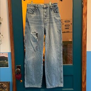 Reformation Cowboy Pointed Pocket High Rise
Straight Jeana